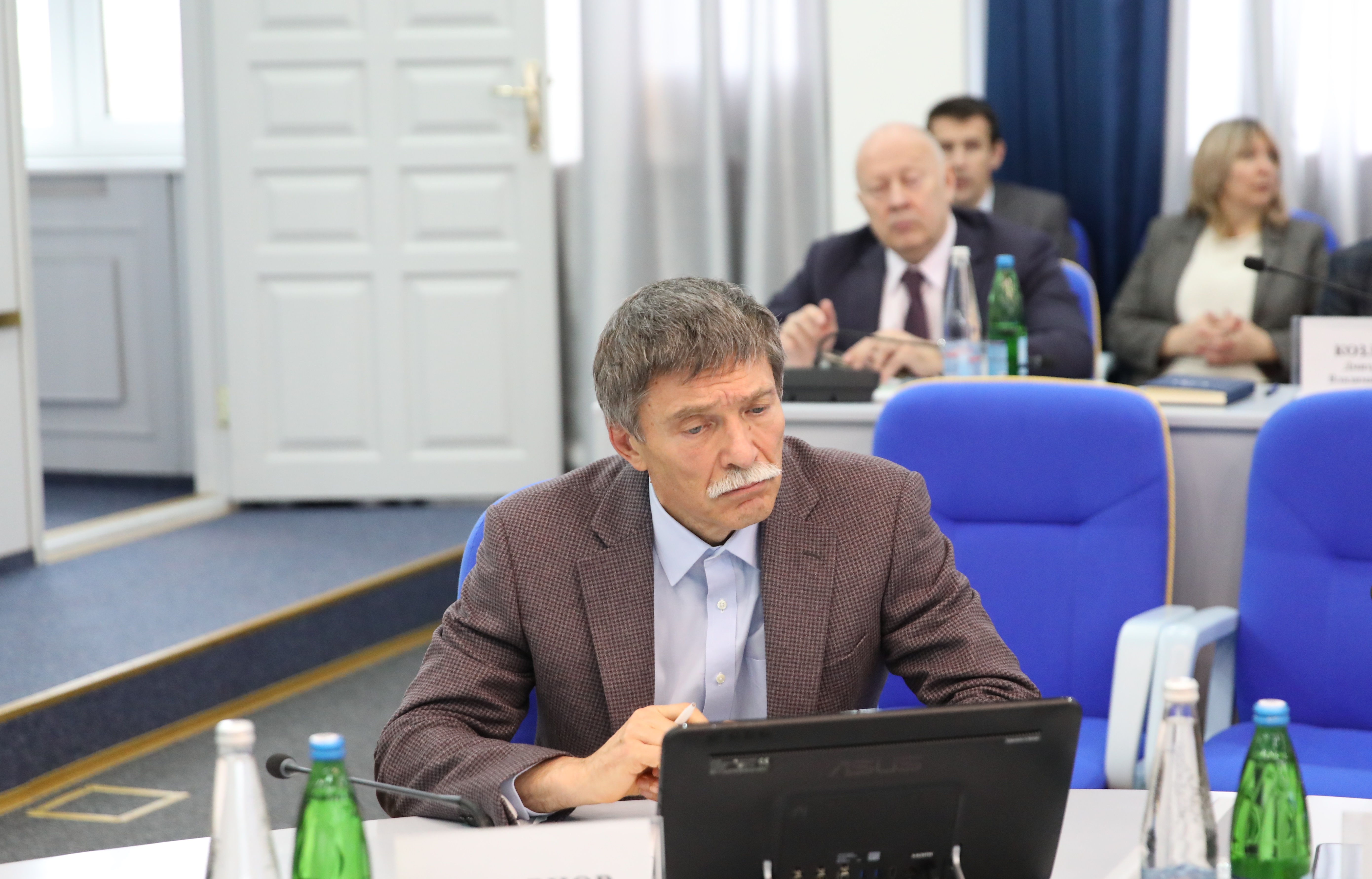 В Думе Ставрополья ведется подготовка законопроектов для очередного заседания