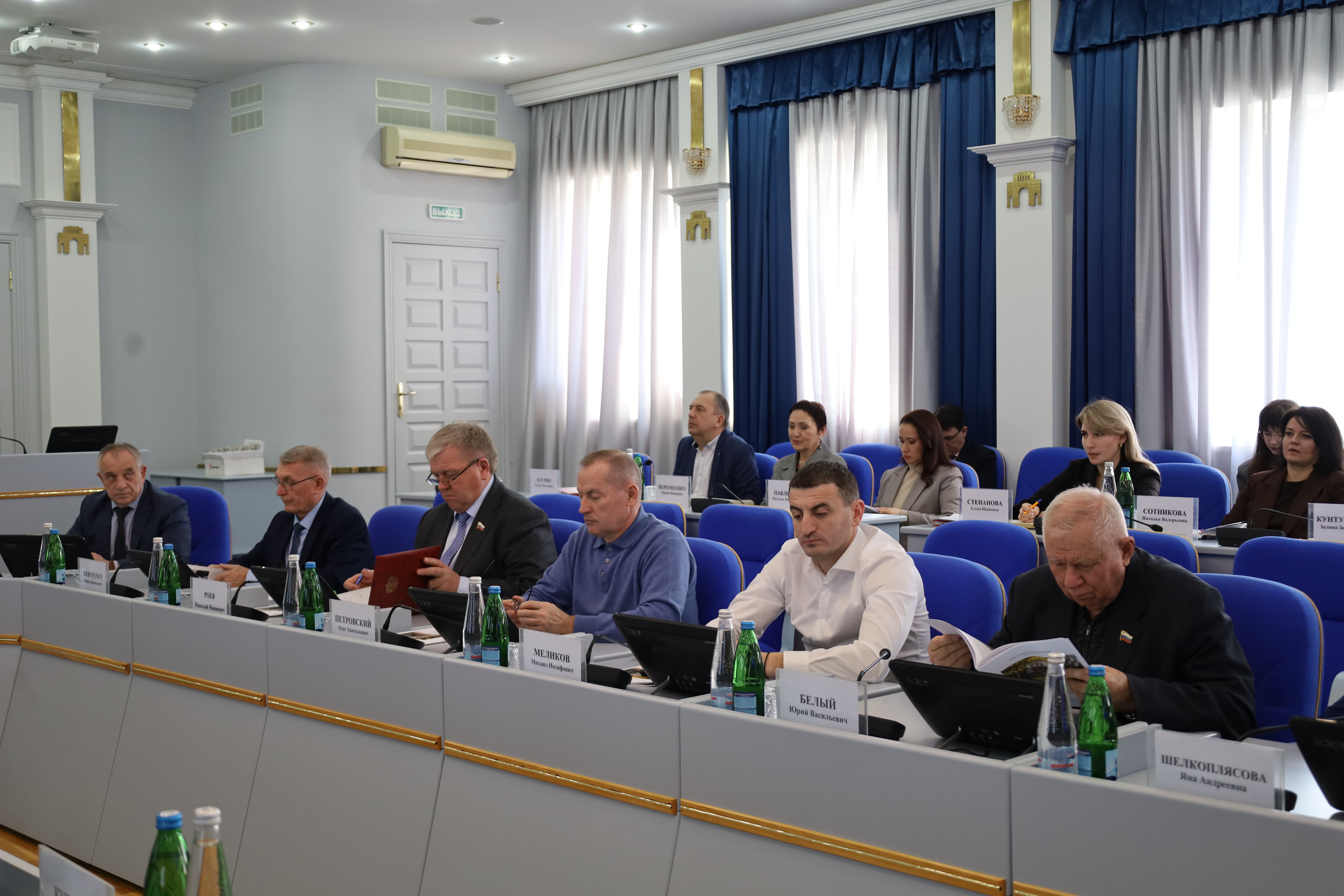 Депутаты рассмотрели изменения в краевой закон «О дорожном фонде Ставропольского края»