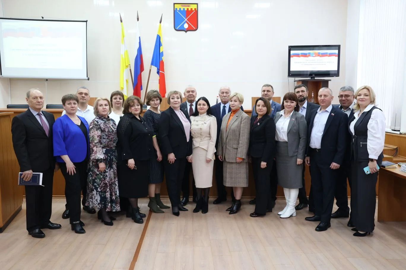 Николай Великдань провел рабочую встречу с депутатами Труновского округа