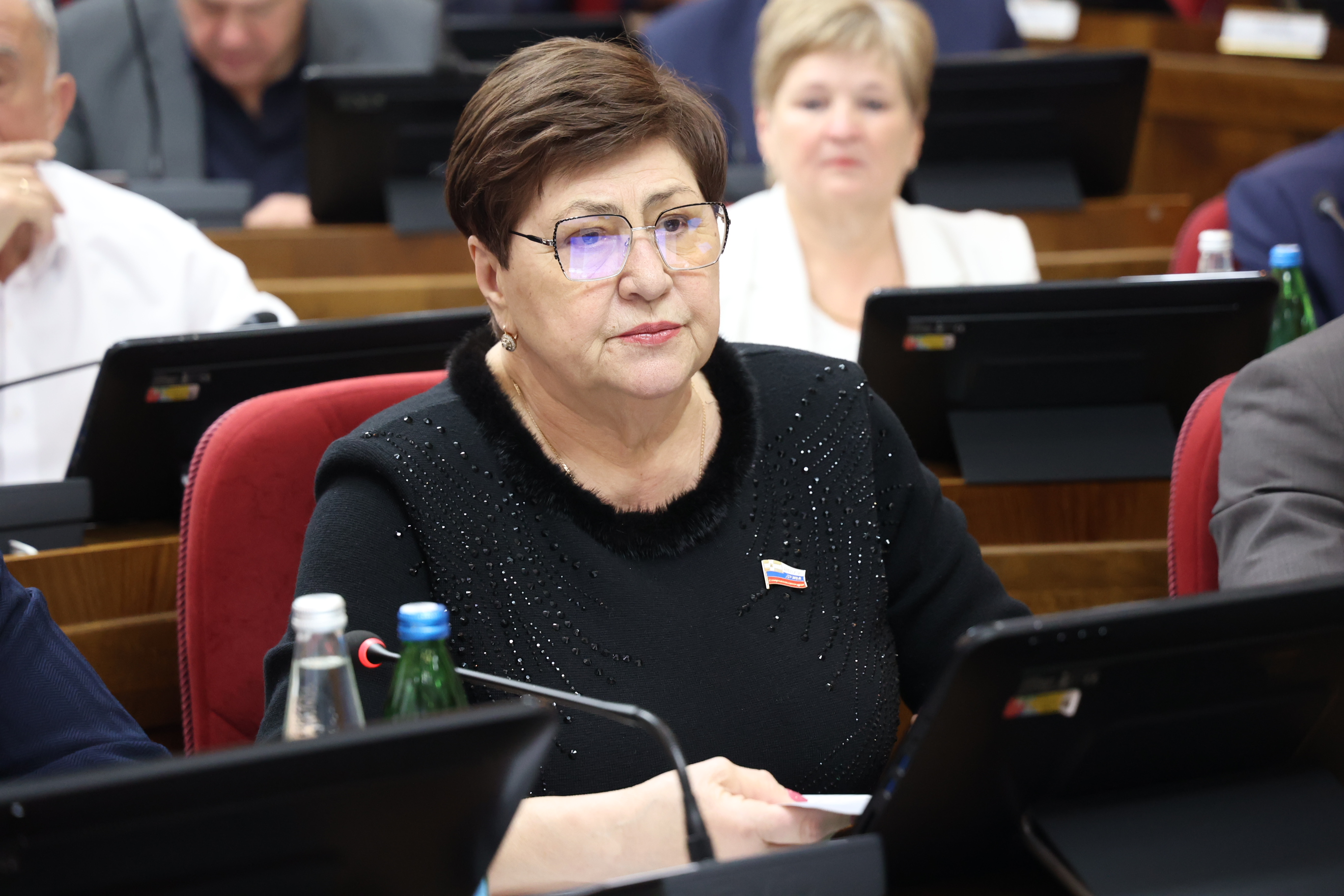 Краевая Дума продолжает совершенствовать законодательство о мерах по повышению рождаемости