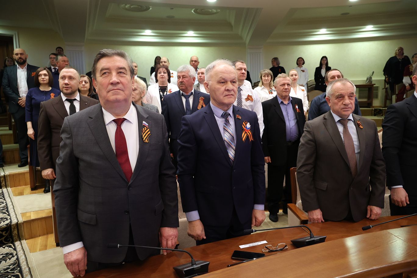 Депутаты краевой Думы вручили награды коммунальщикам Ставрополья