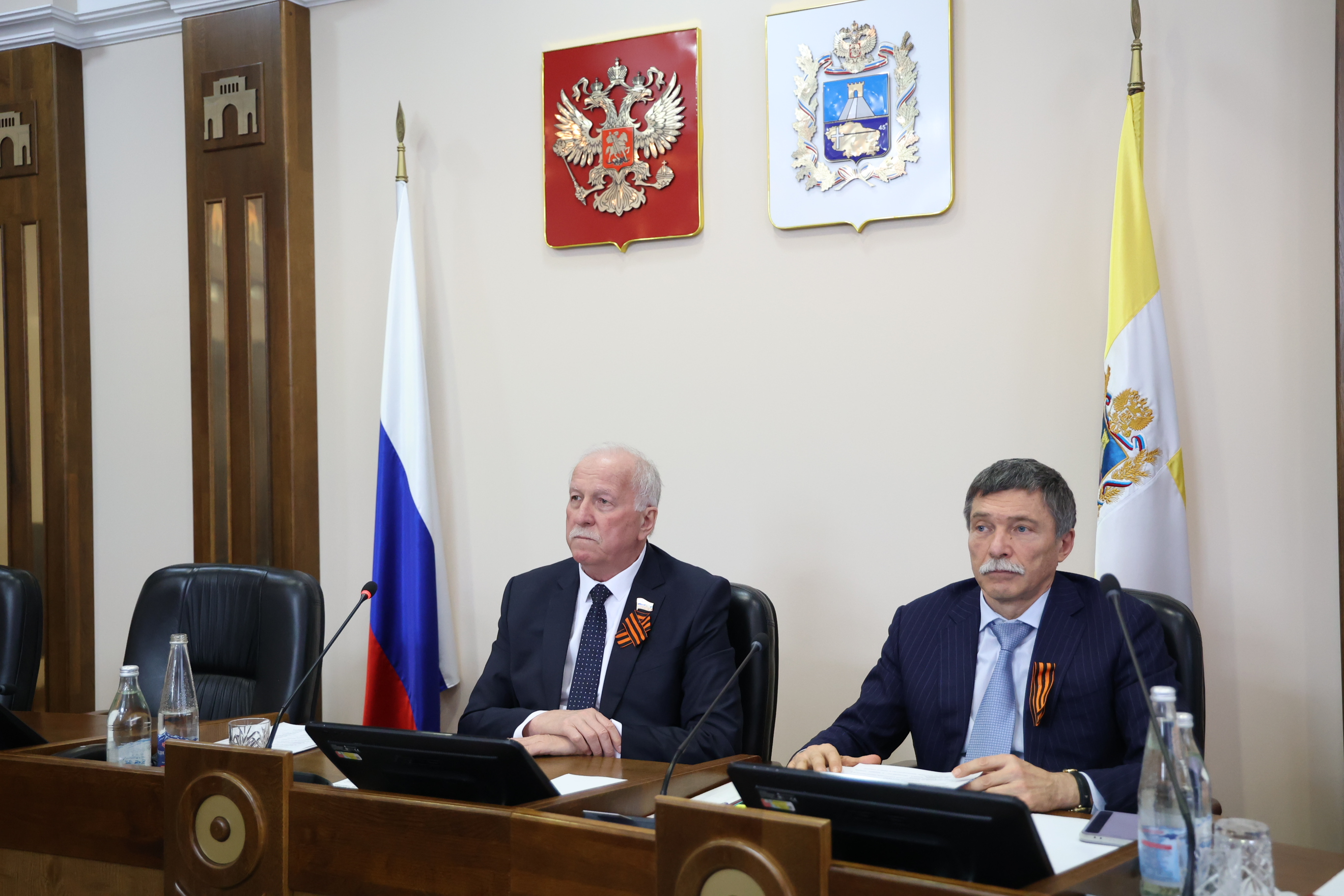 Депутаты Думы Ставрополья приняли дополнительные меры поддержки медицинских кадров