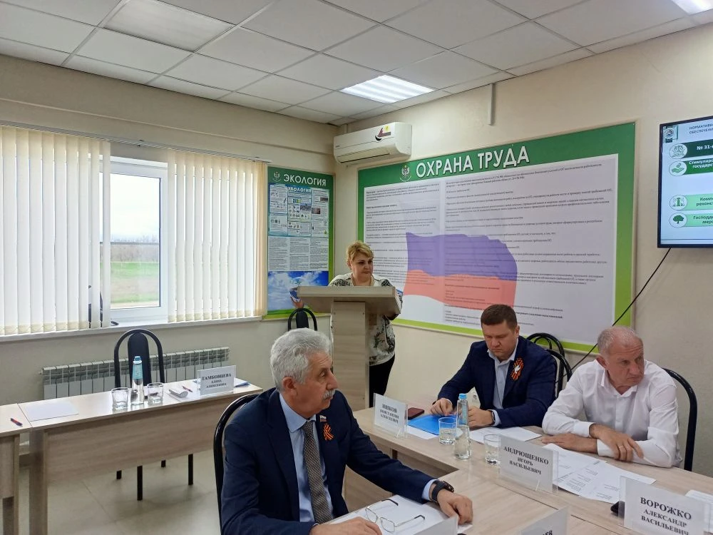 Краевые депутаты обсудили состояние плодородия земель сельхозназначения на Ставрополье