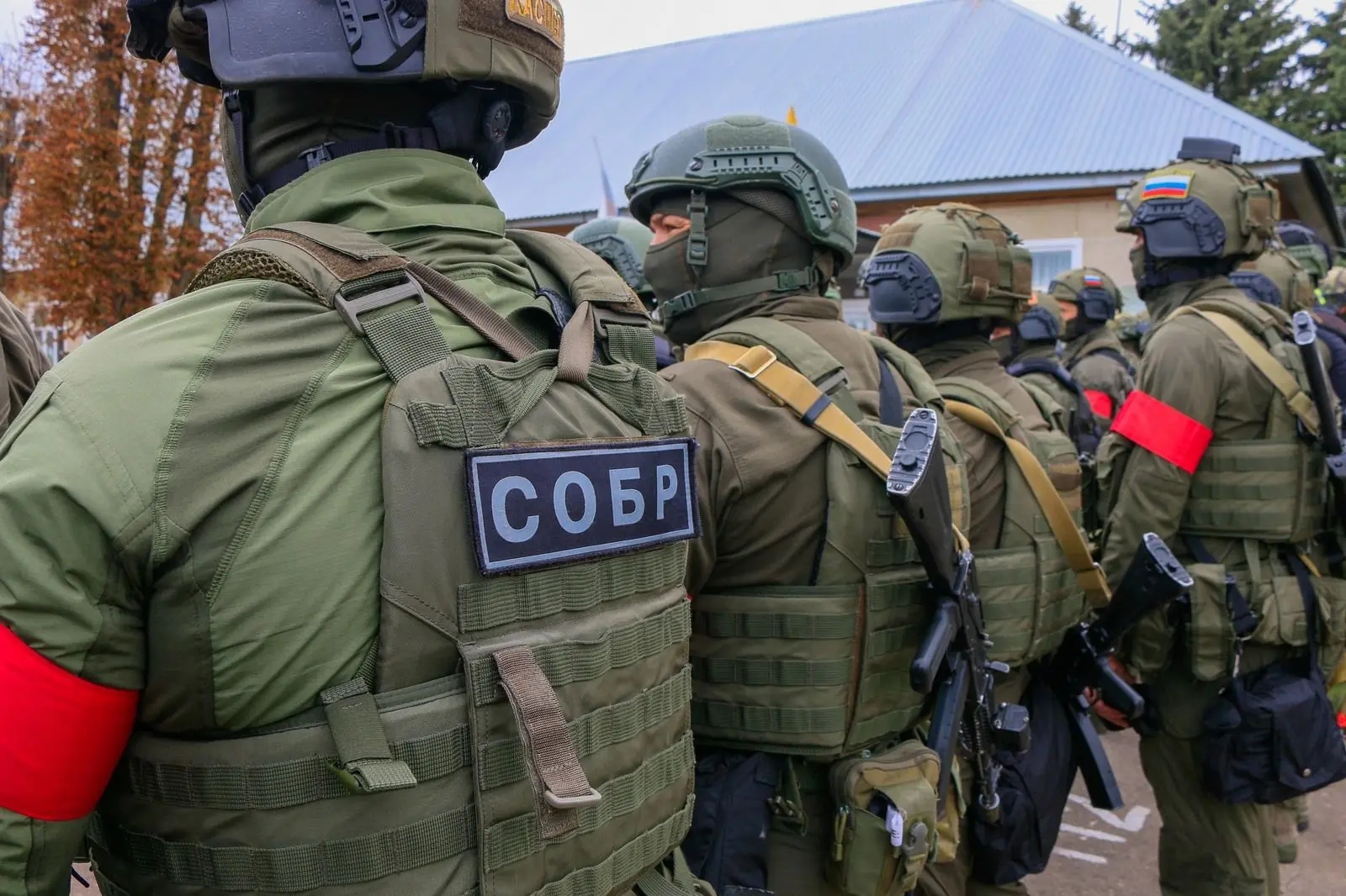 Депутат краевой Думы Сергей Шевелев поздравил с годовщиной создания отряд СОБР «Зверобой»