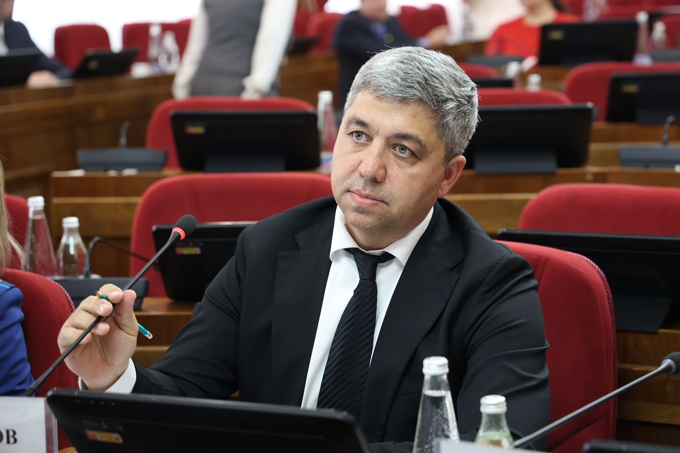Краевые депутаты рекомендовали к назначению кандидатов в мировые судьи
