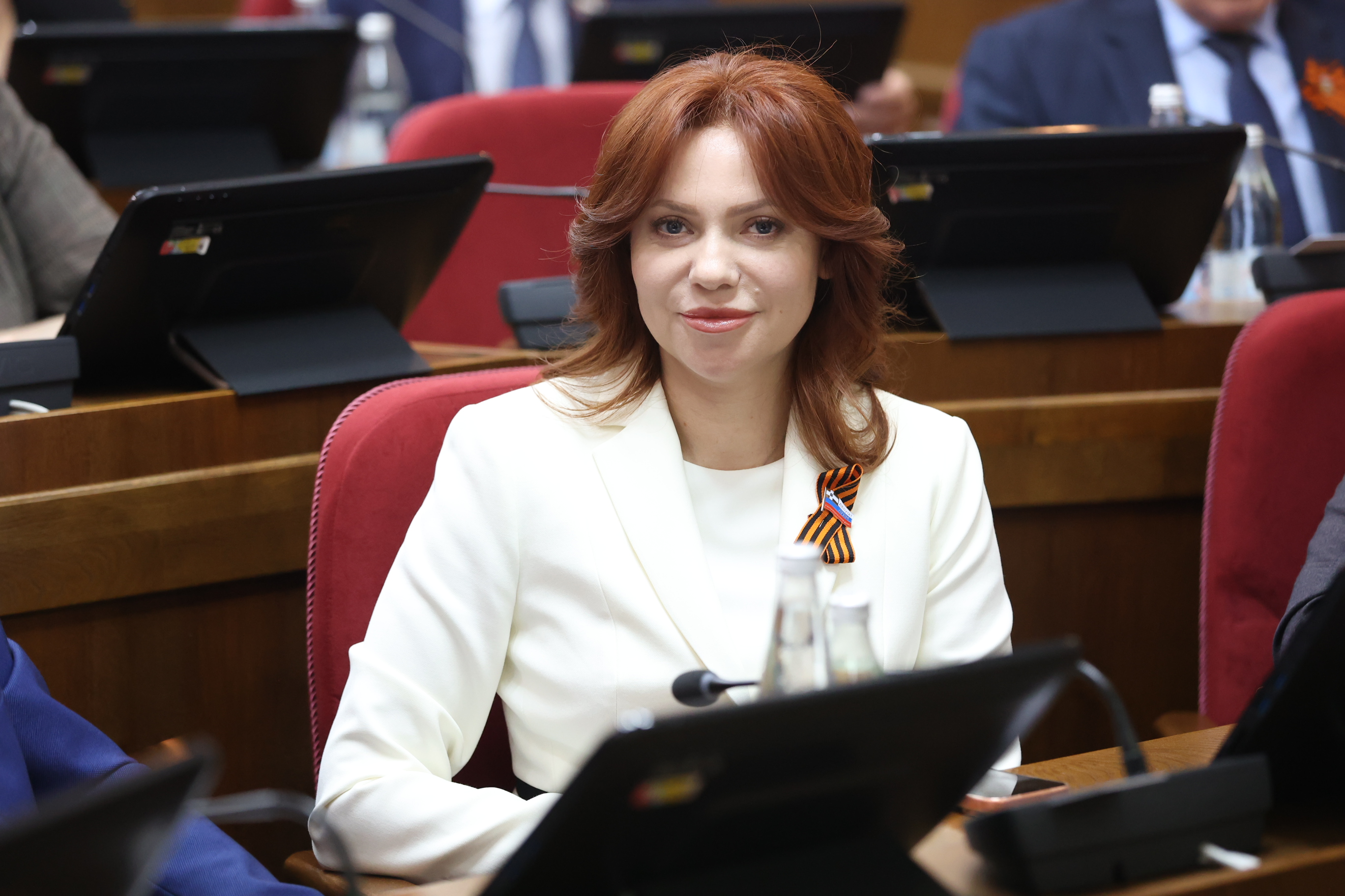 Краевая Дума внесла корректировки в закон о ежемесячном пособии семьям с детьми