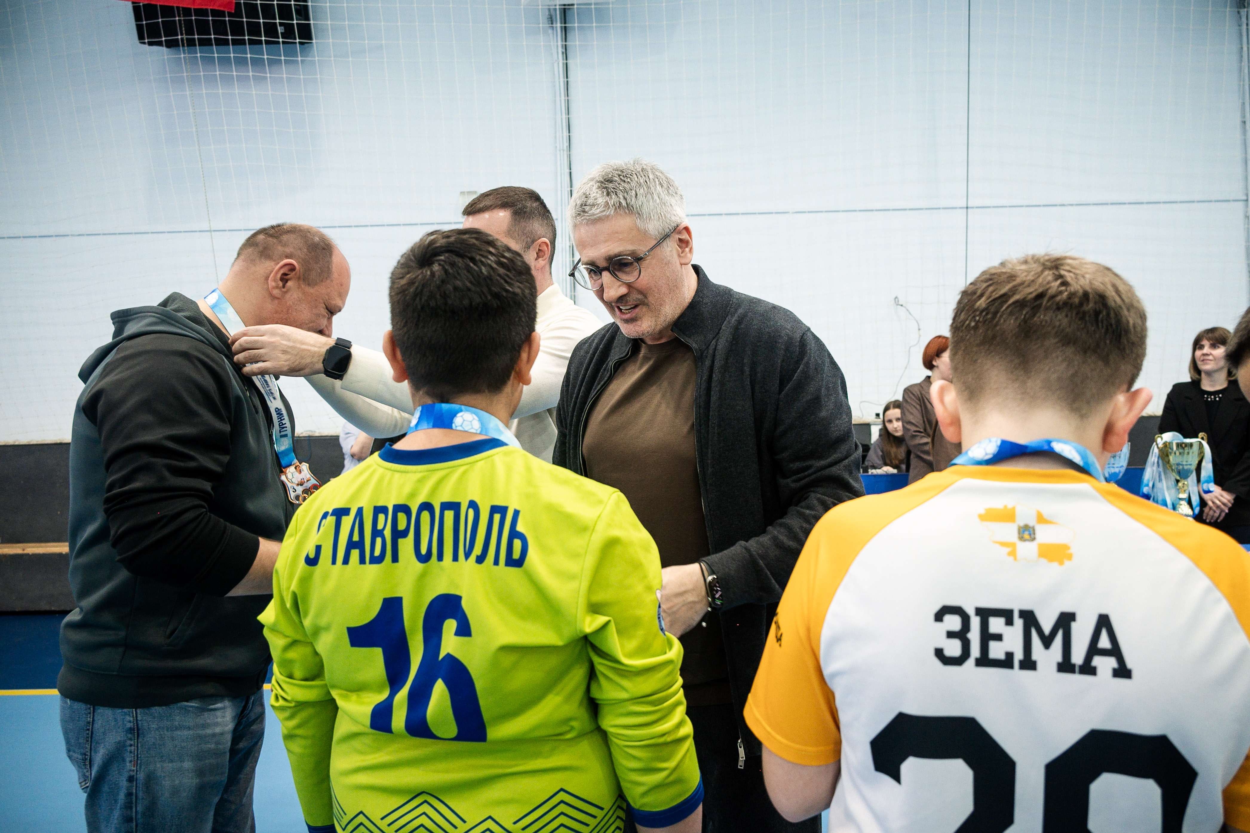 Игорь Лавров: Спорт воспитывает и сплачивает!