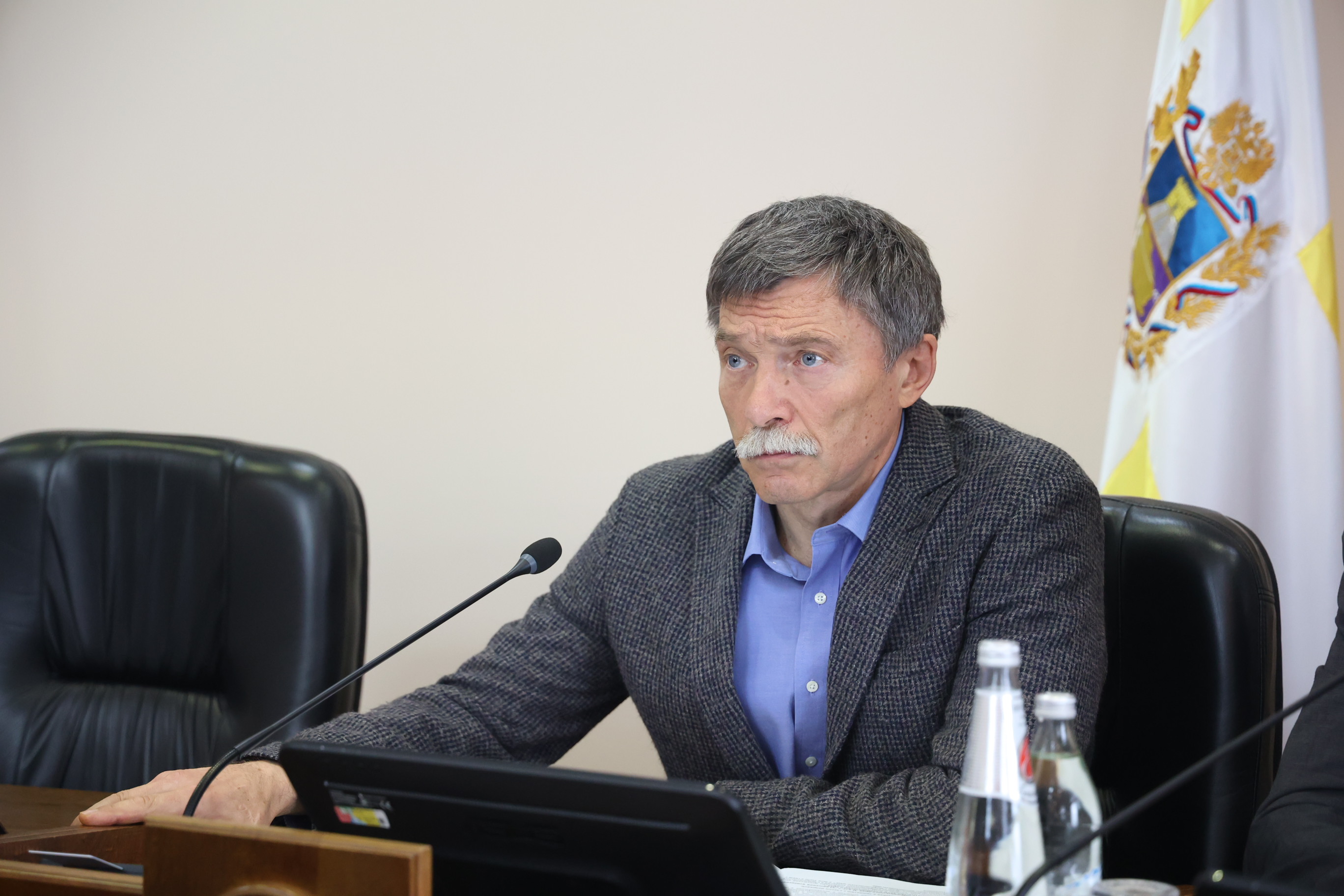 Совет Думы утвердил повестку майского заседания