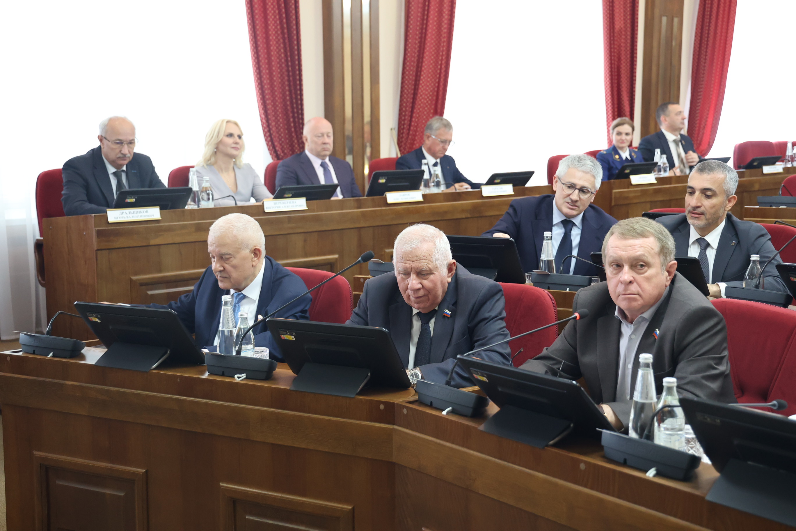 Решения майского заседания Думы