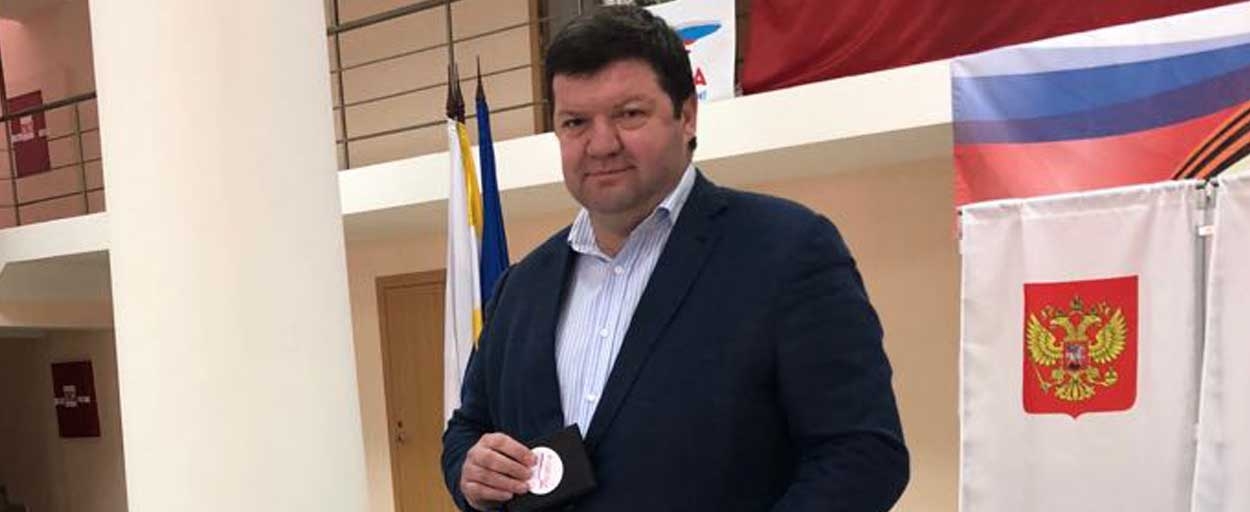 Депутаты Думы Ставропольского края проголосовали на выборах Президента России 18 марта