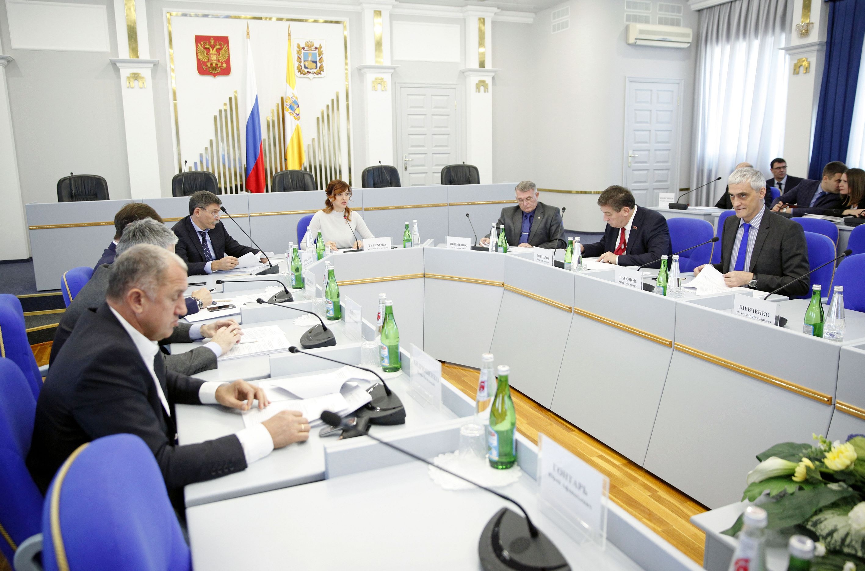Комитет завершил подготовку вопросов к последнему заседанию в уходящем году
