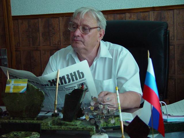 Виктор ЖИГАНОВ: "СОХРАНИТЬ СЕЛО - СОХРАНИТЬ РОССИЮ"
