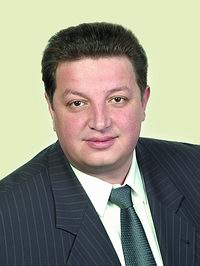 Андрей Уткин: ПРАВИТЕЛЬСТВО СМИРИТСЯ, ИЛИ ЕГО ЗАСТАВЯТ
