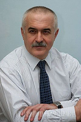 Ряды "Правого дела" растут