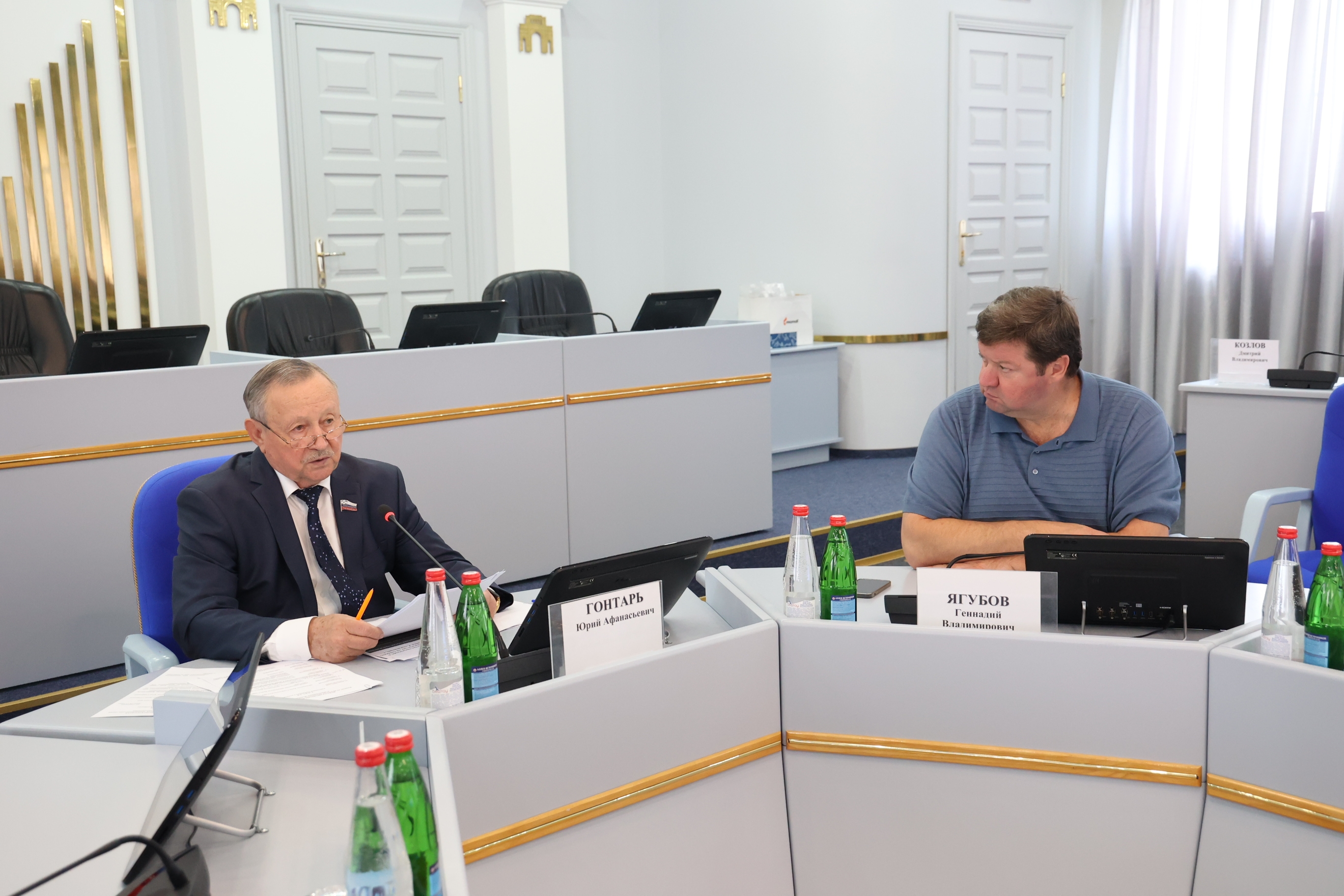 В Думе Ставропольского края обсудили вопросы безопасного использования электросамокатов