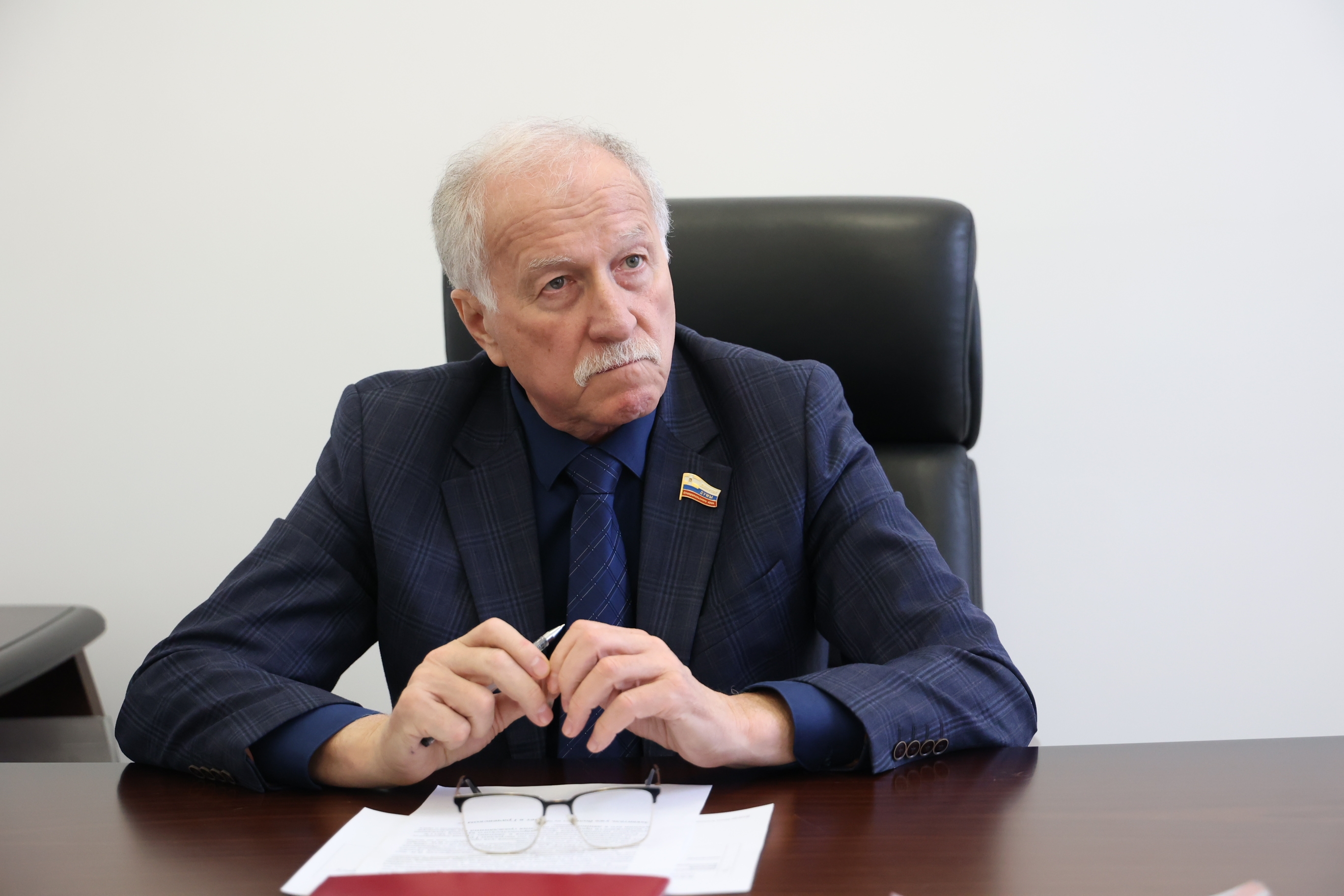Николай Великдань провел прием граждан