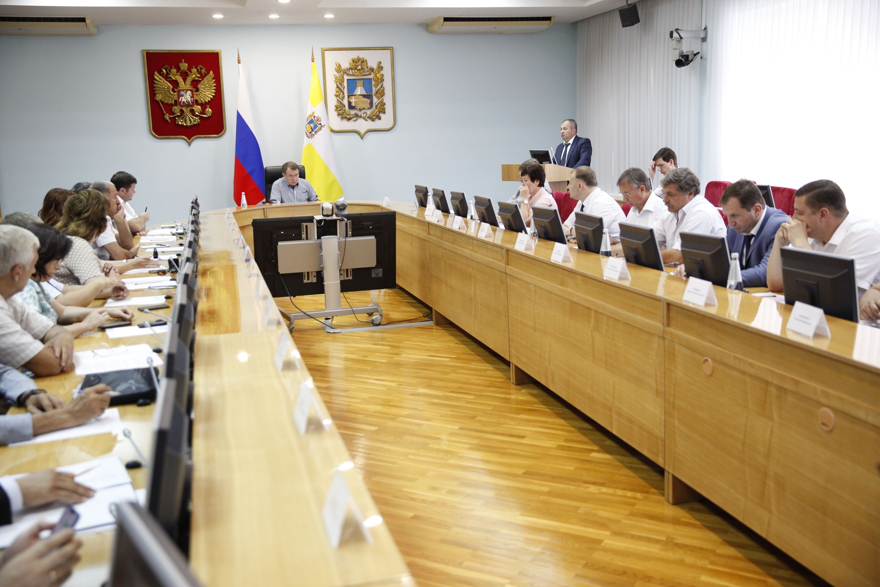 Идет работа по благоустройству городов и сел края