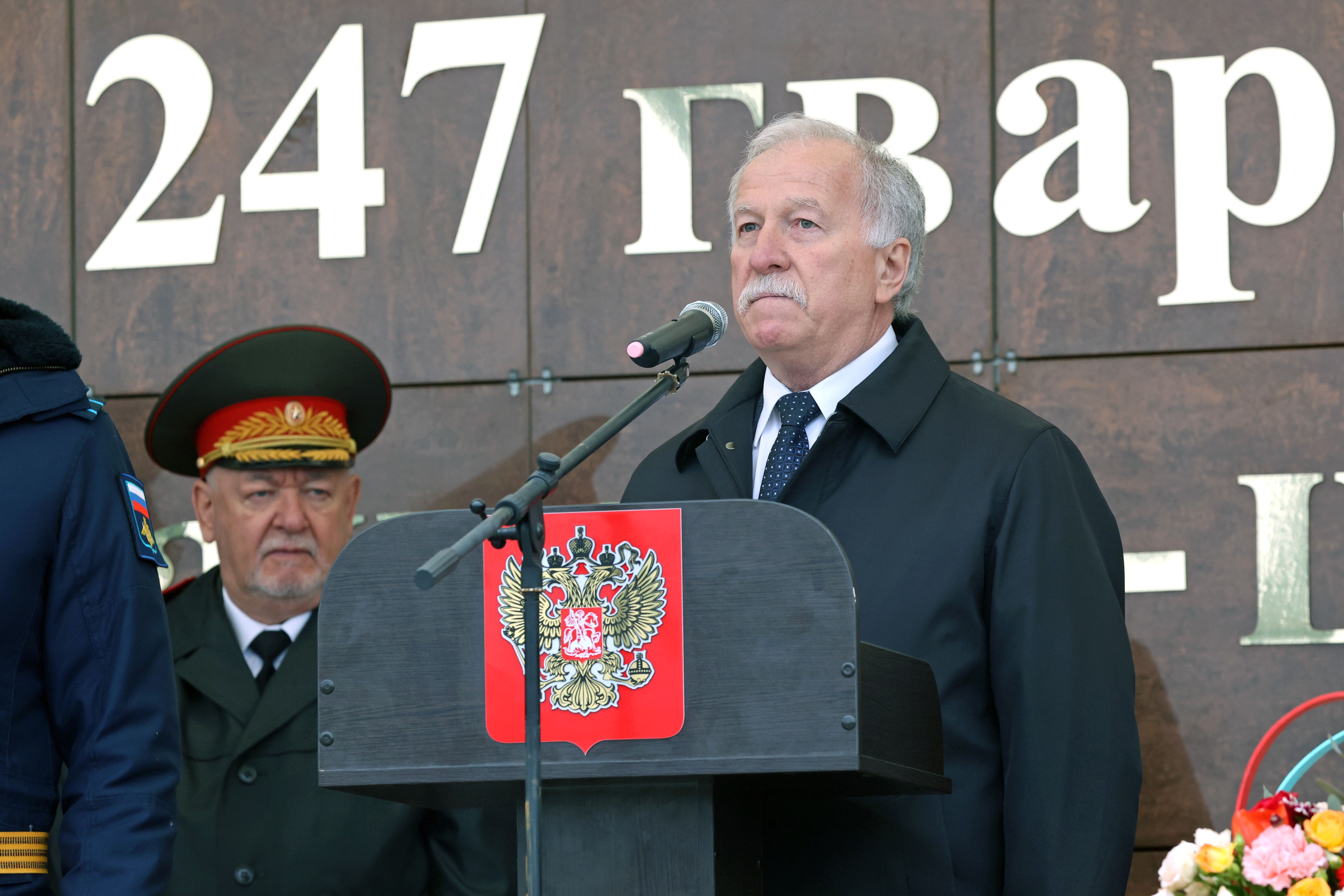 Спикер Думы Николай Велидань поздравил личный состав 247 гвардейского десантно-штурмового Кавказского казачьего полка с юбилейной датой