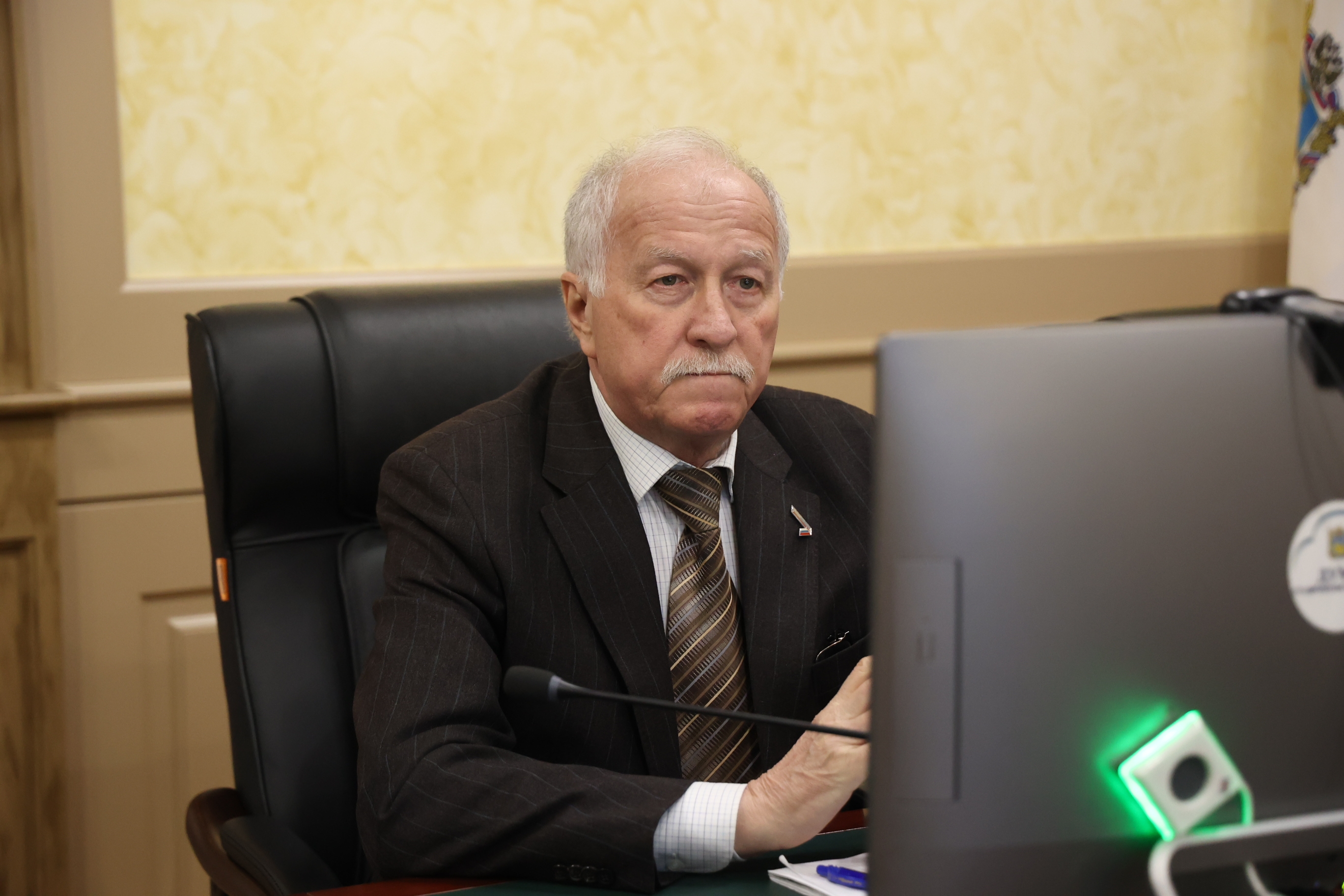 Николай Великдань принял участие в рабочем совещании Правительства Ставропольского края