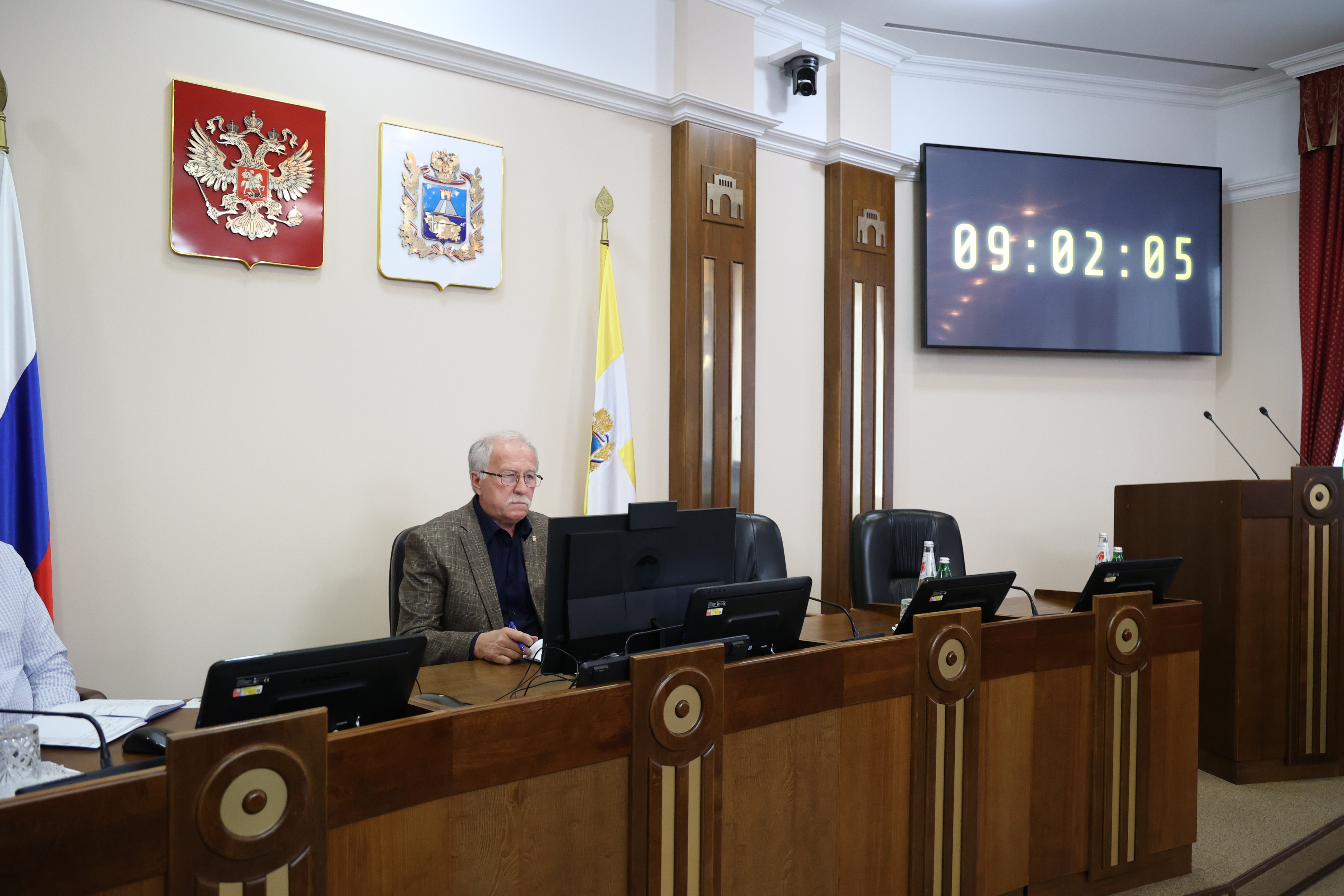 Председатель краевой Думы призвал ставропольцев принять участие в сборе урожая плодов