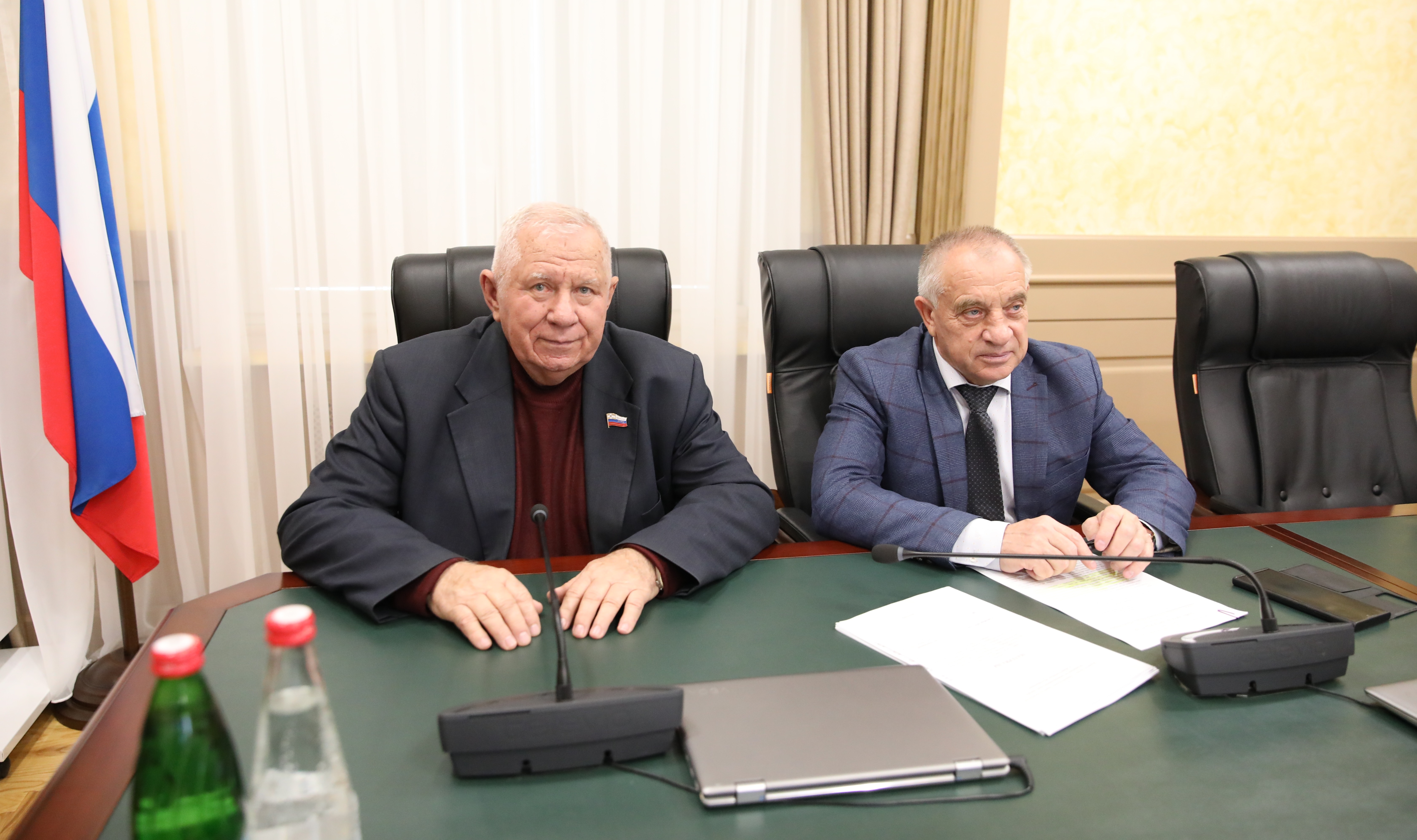 Краевые законодатели приняли участие в «правительственном часе» в Госдуме