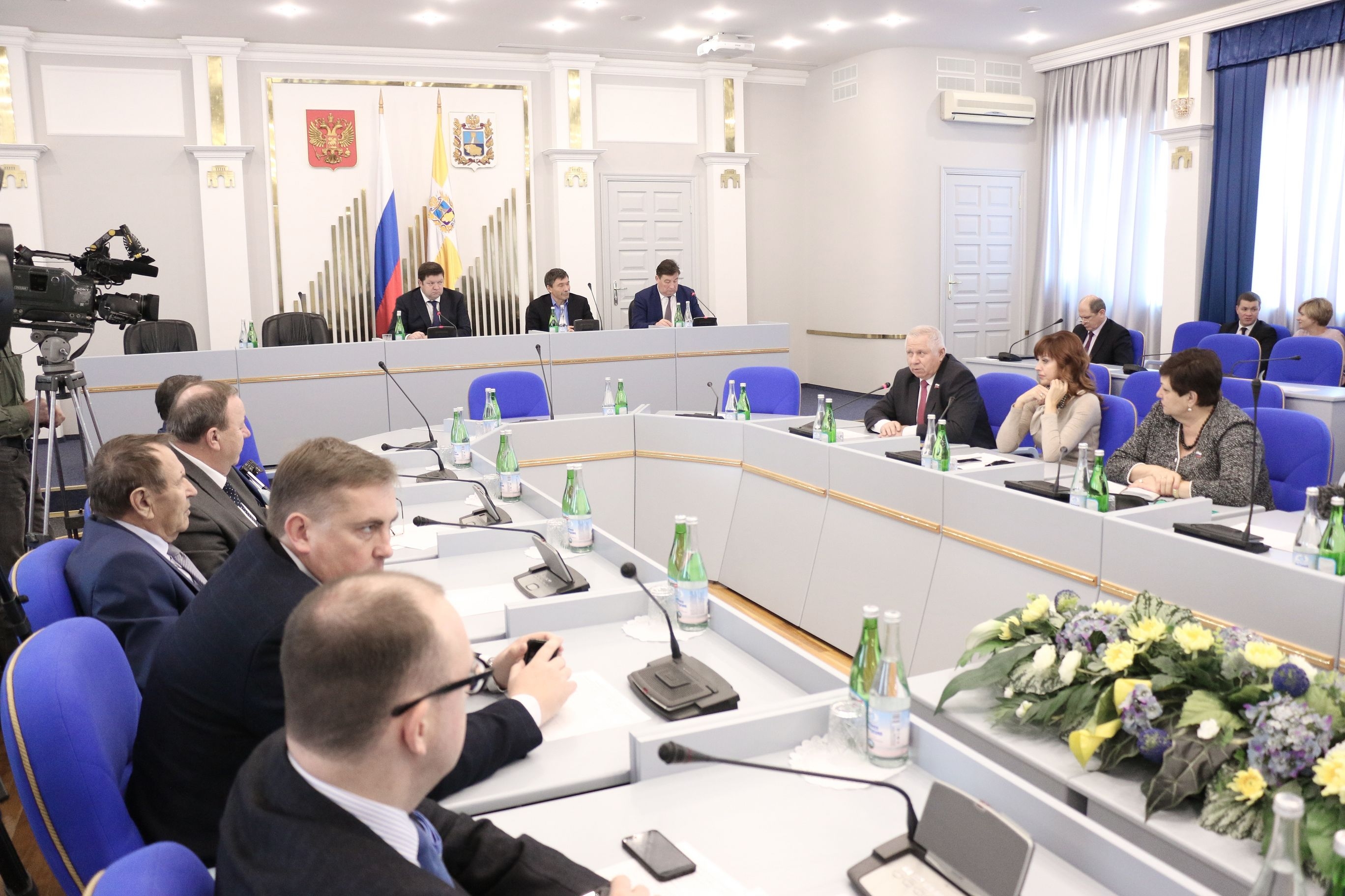 В канун декабрьского заседания