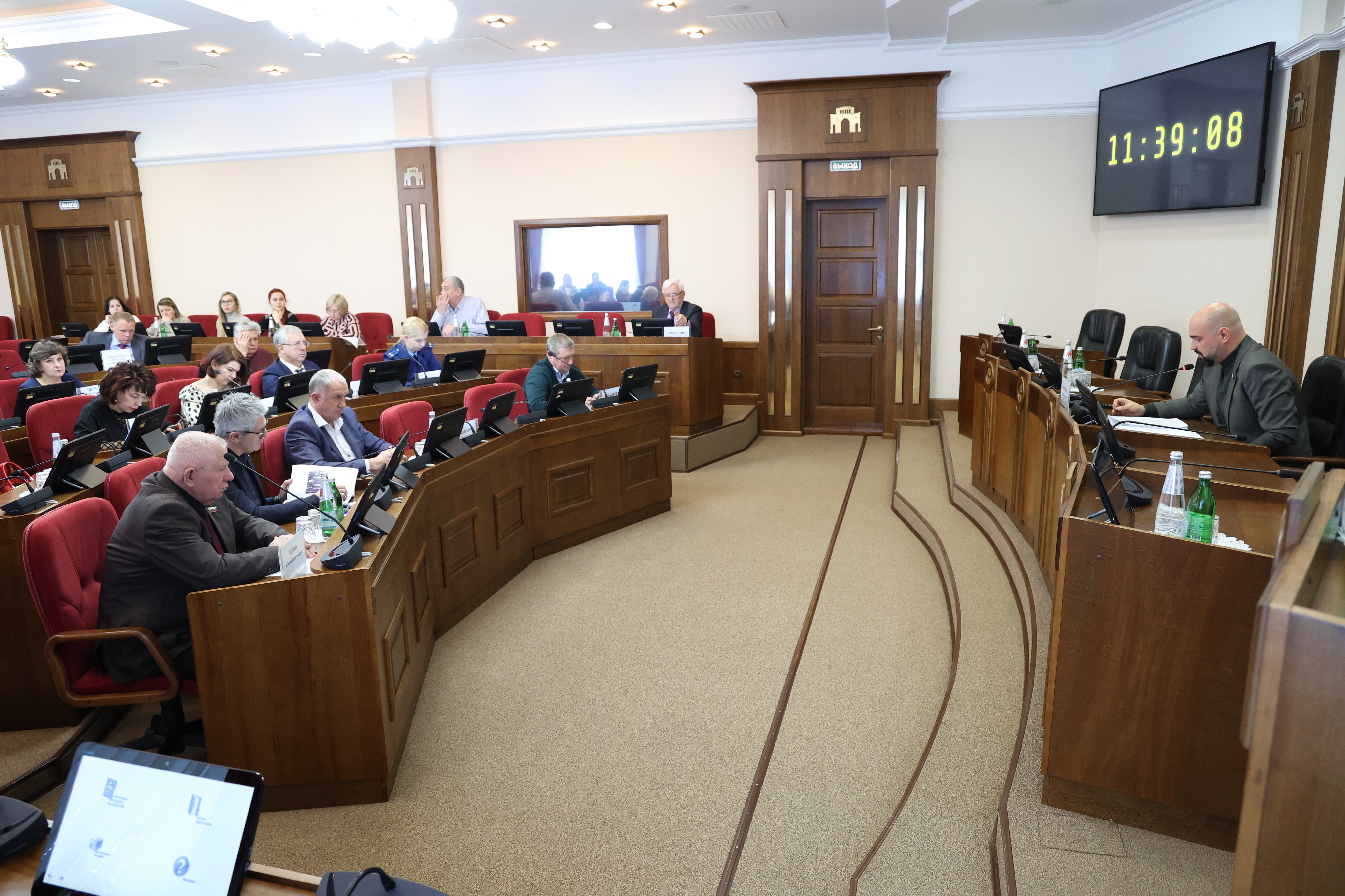 Депутаты обсудили механизм расчёта компенсации платы за детский сад семьям участников СВО