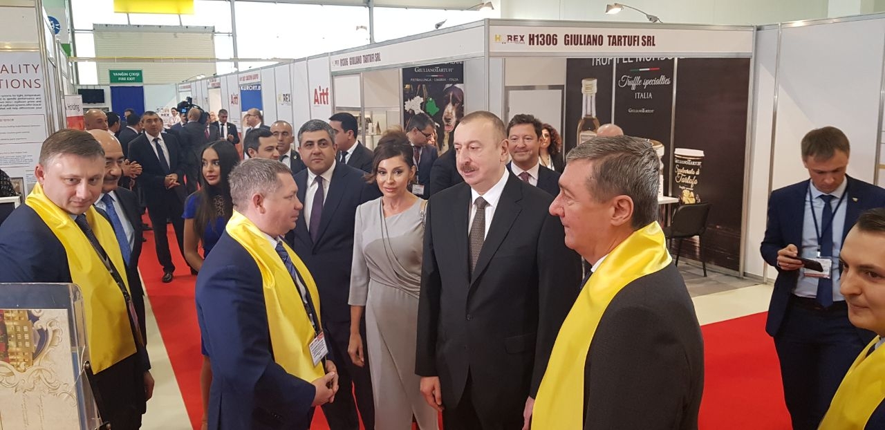 На туристической выставке в Азербайджане