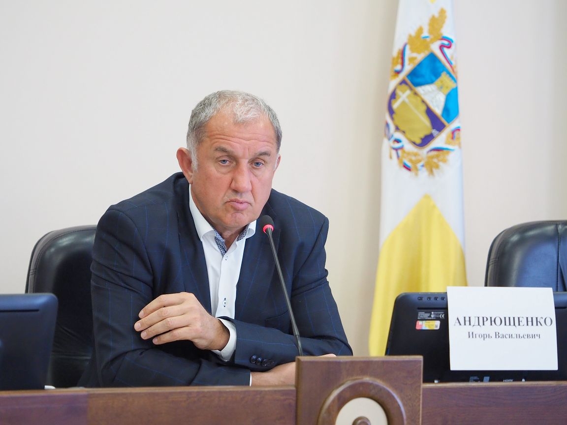Плодородие сельхозземель и уровень подготовки кадров для аграрной отрасли получили оценку депутатов Думы Ставрополья