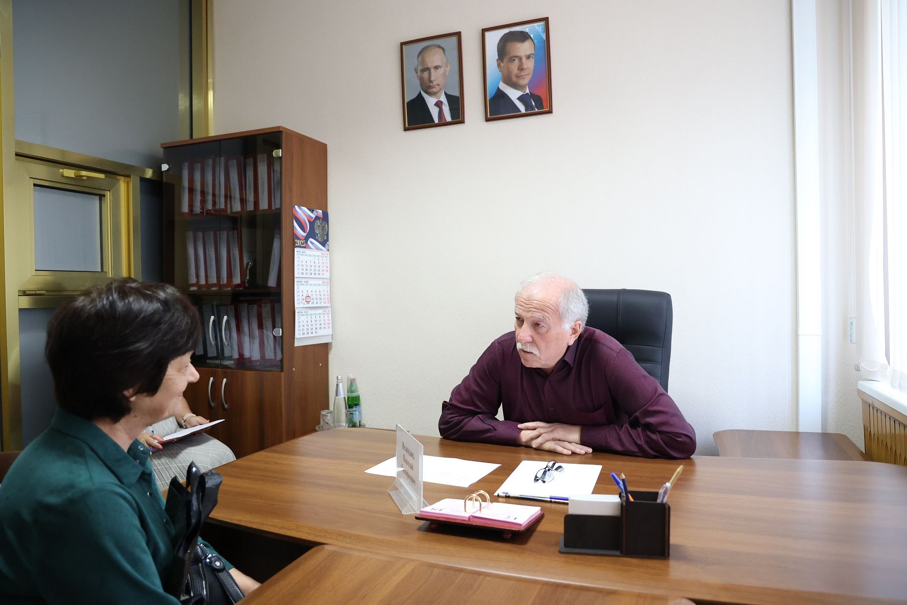 Николай Великдань провел личный прием граждан