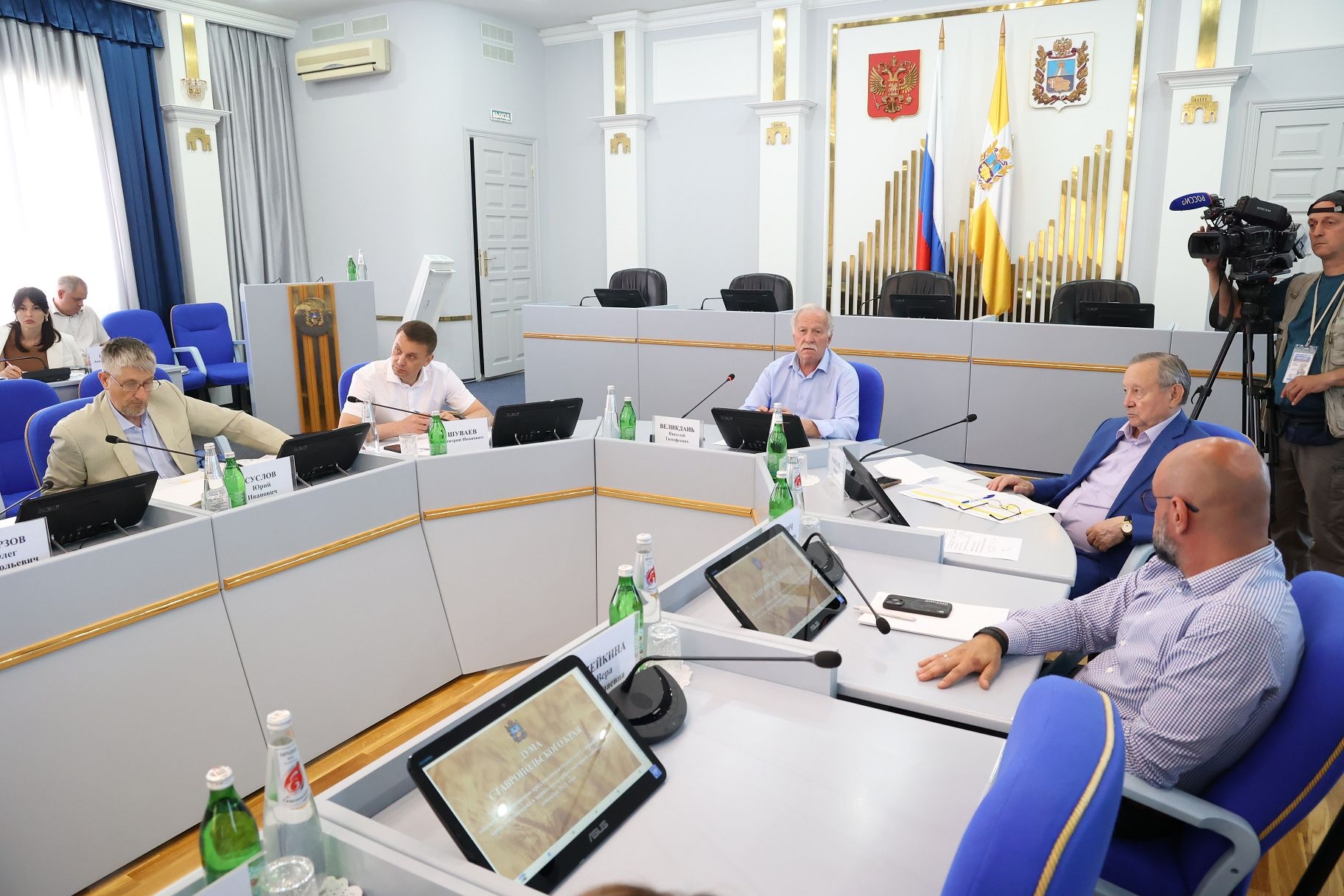 Депутаты обсудили исполнение наказов, поступивших председателю Думы края
