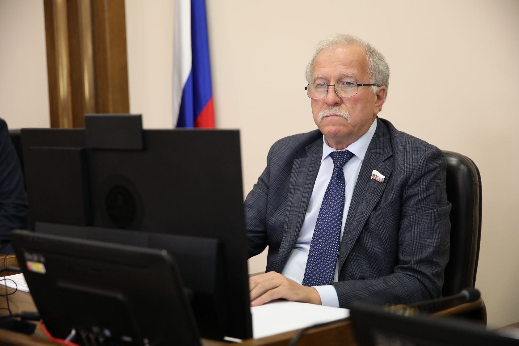 Николай Великдань заявил о необходимости дополнительной поддержки аграриев
