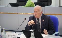 Николай Великдань поддержал совершенствование порядка оплаты сверхурочной работы
