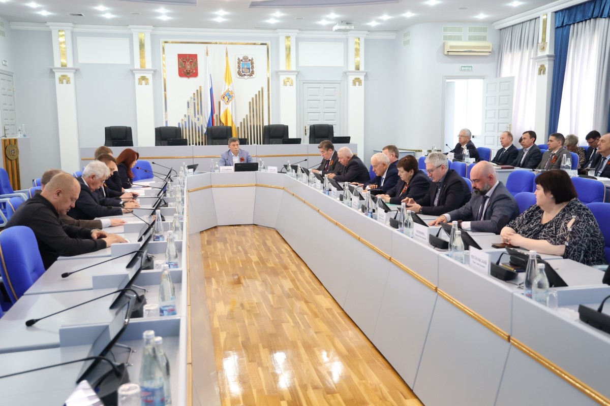 Дума Ставрополья соберется на внеочередное заседание