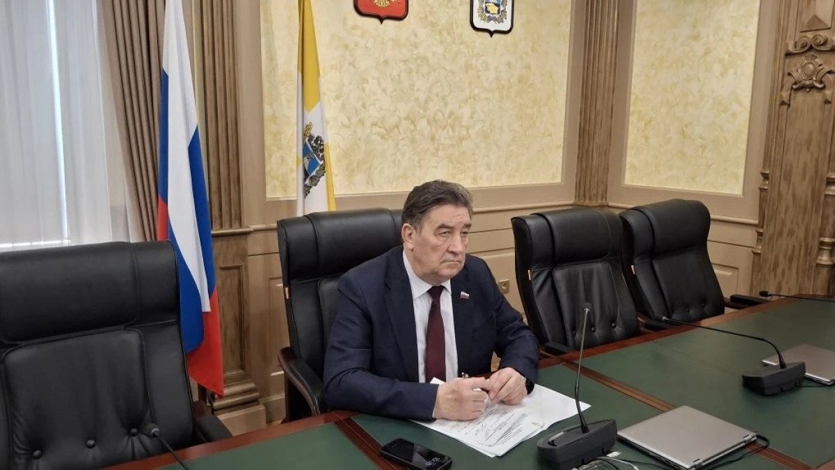 Первый заместитель председателя Думы края Виктор Гончаров стал участником заседания комитета Госдумы по делам национальностей