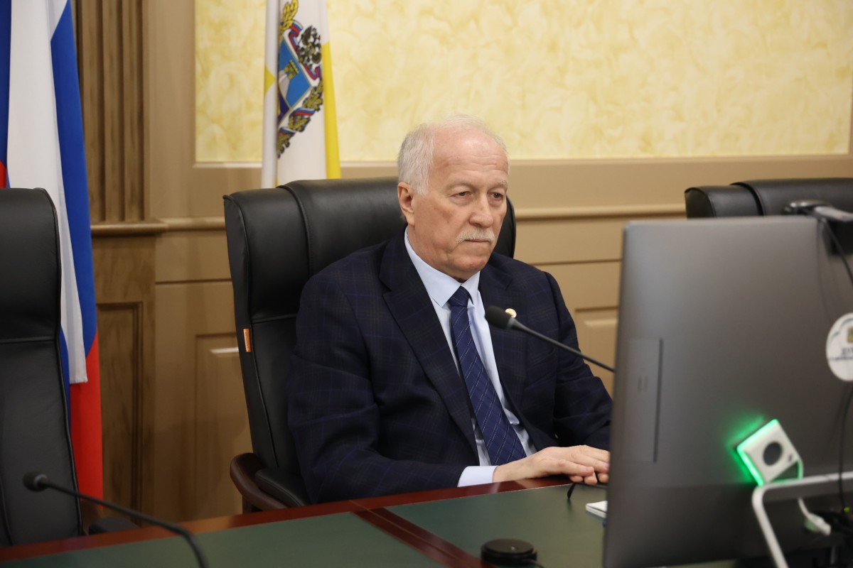 Николай Великдань принял участие в рабочем совещании краевой исполнительной власти и органов местного самоуправления