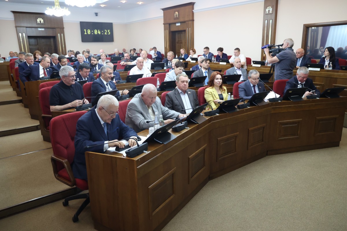 Краевые законодатели утвердили поправки в краевой закон «Об образовании»