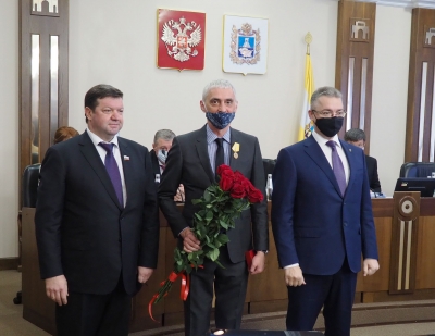 Депутат краевой Думы удостоен высокой награды