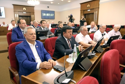 Владимир Трухачев принял участие в заседании краевой Думы